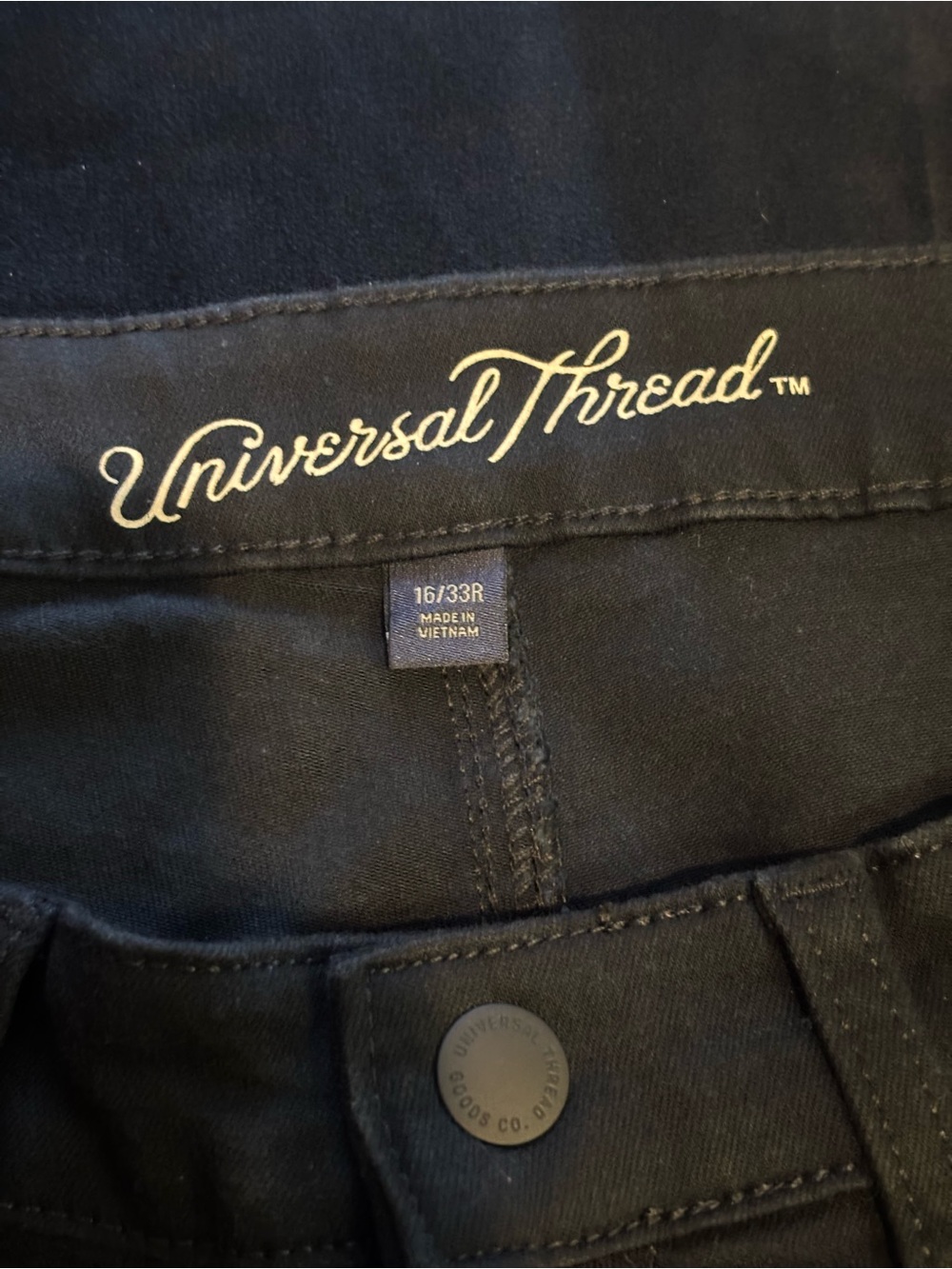 Universal Thread Women’s Black Bootcut Jeans